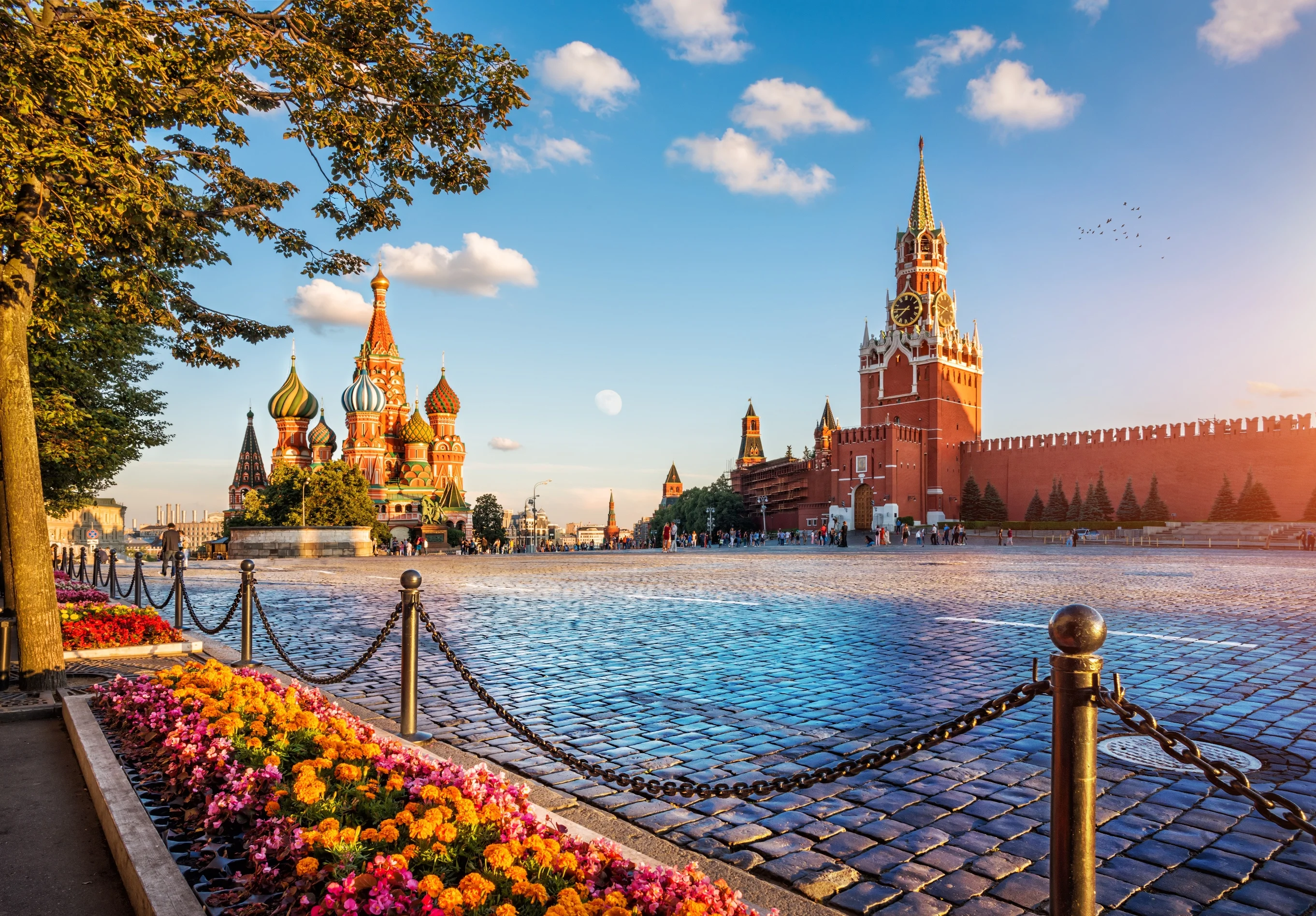 Unveiling Moscow Beyond the Airport