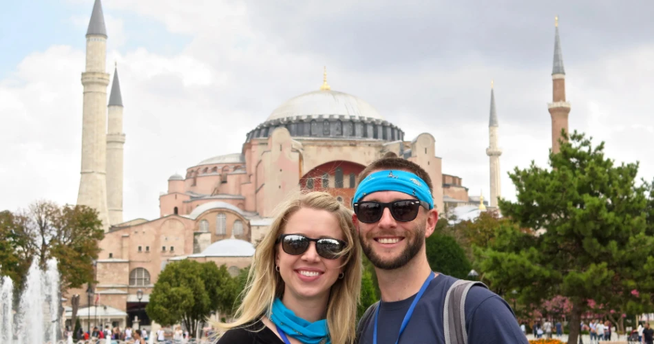 Take a Short Tour of Istanbul During a Long Layover